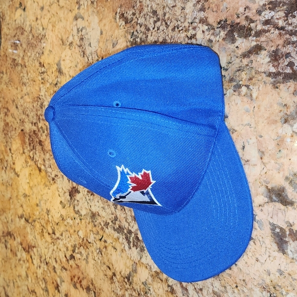 Toronto Bluejays Snapback Hat - Picture 3 of 3